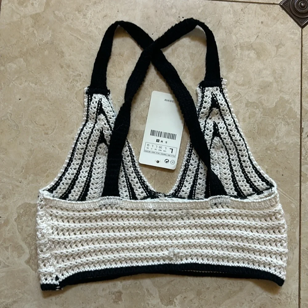 Knit halter top - Picture 2 of 3